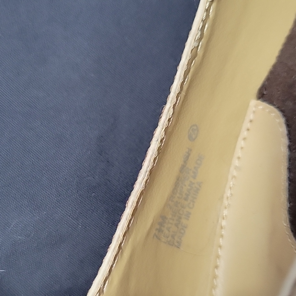 A2 Open Toe Buckle Heels - Picture 7 of 12